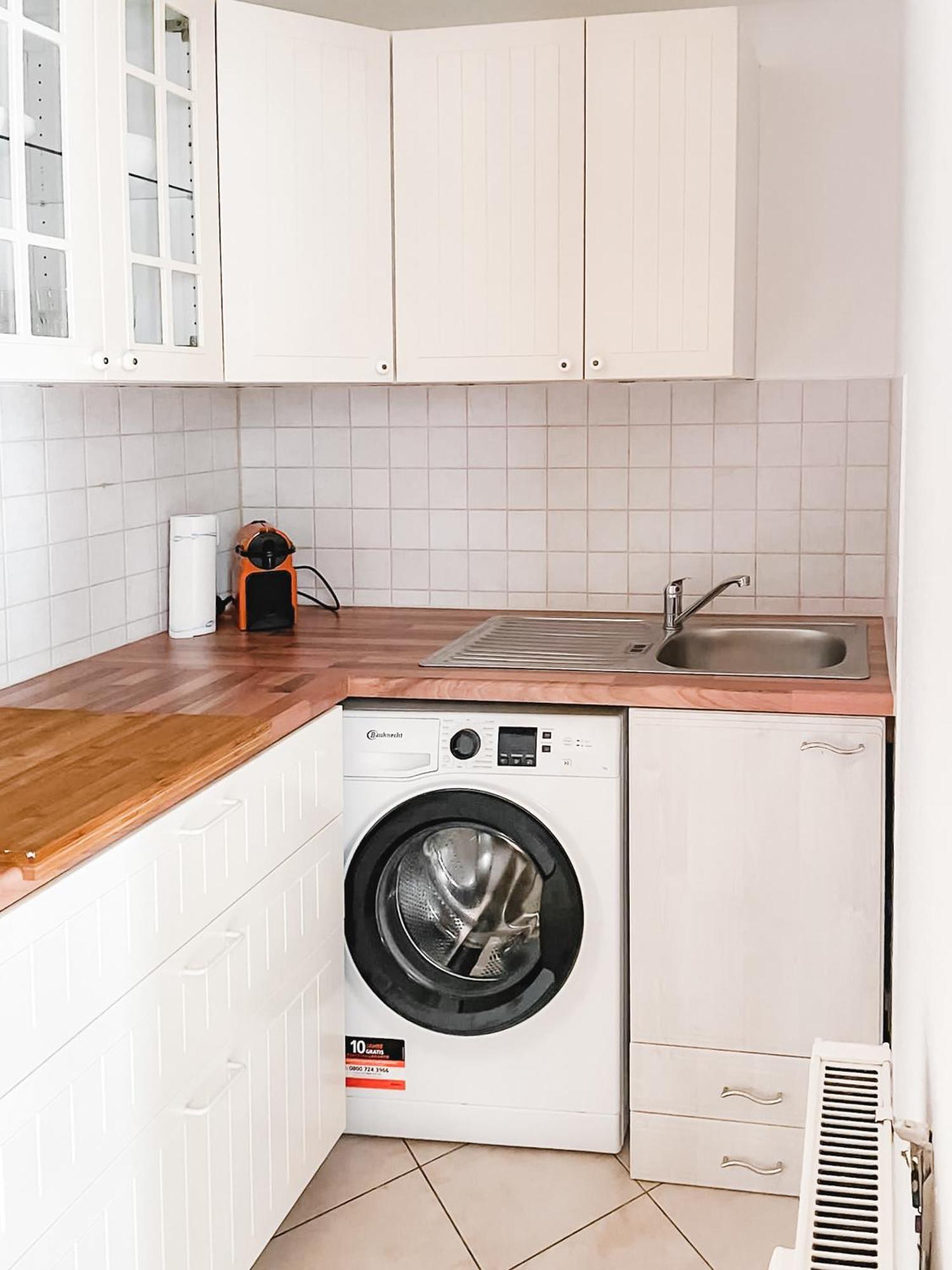 Schoene Wohnung, Eigene Terrasse, Privater Parkplatz, Wi-Fi, Waschmaschine, 3P เคมนิตซ์ ภายนอก รูปภาพ